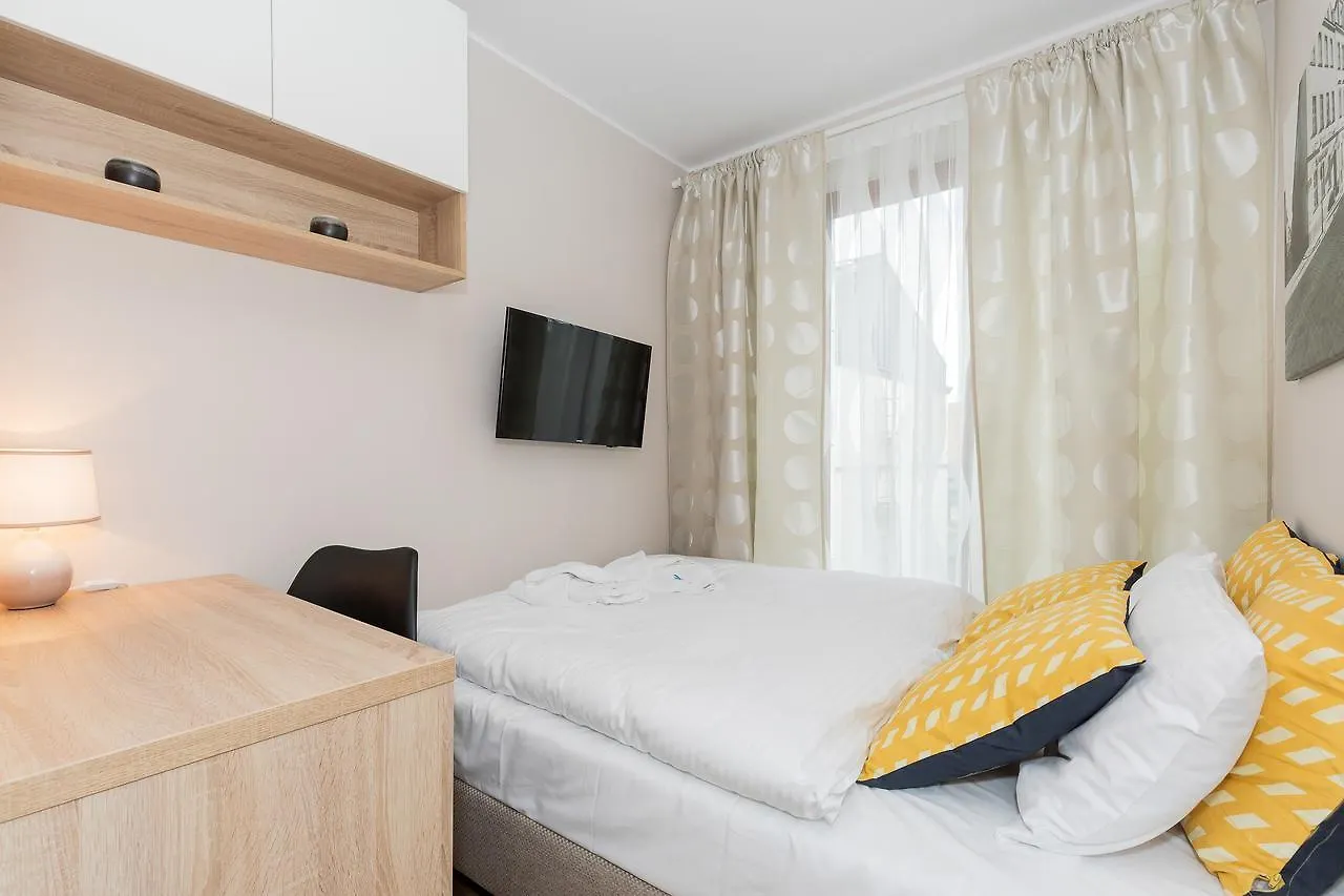 Apartments Poznań Old Town by Renters 0*,